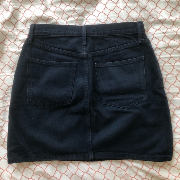 GAP denim miniskirt - Picture 2 of 3